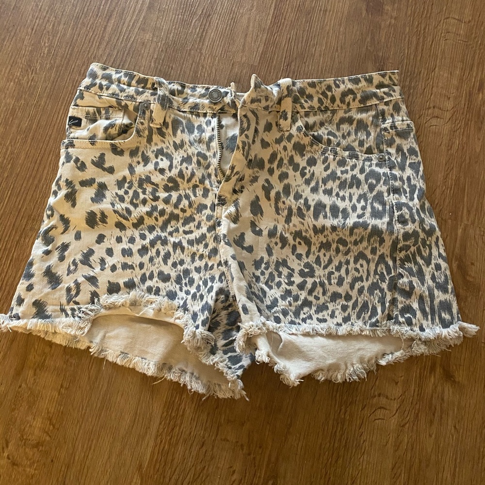 Kancan High Rise Leopard Print Shorts Medium